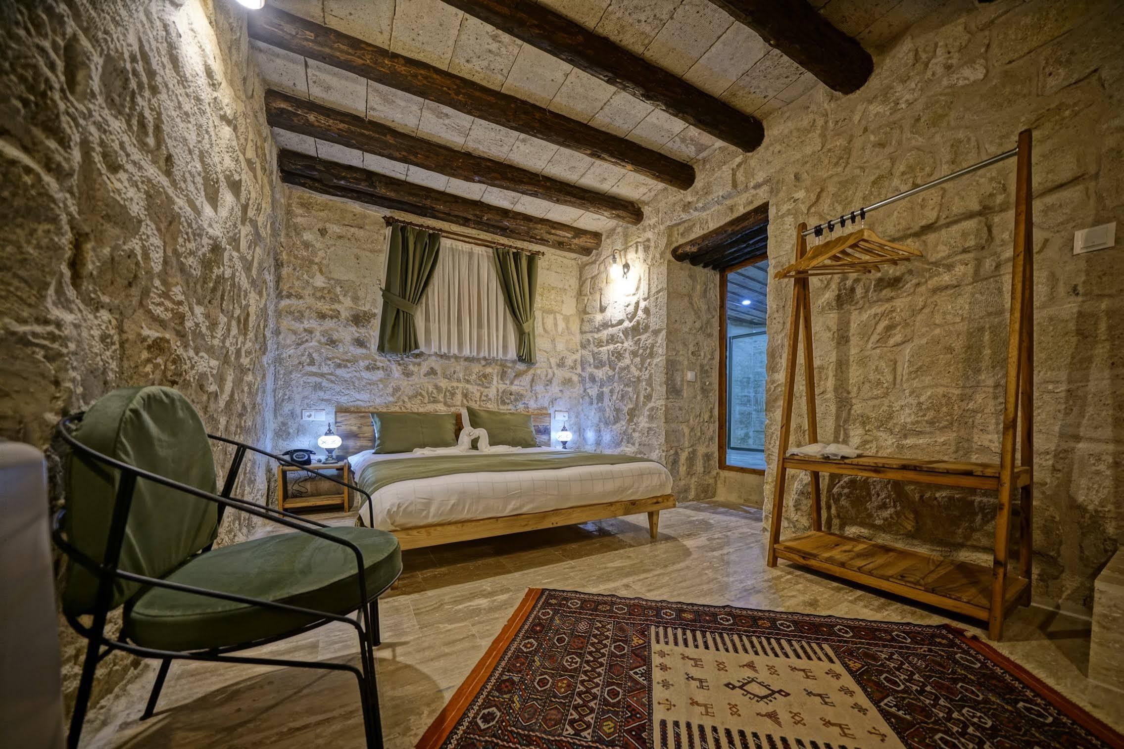 Vigneron Cave Hotel Nevşehir Bagian luar foto