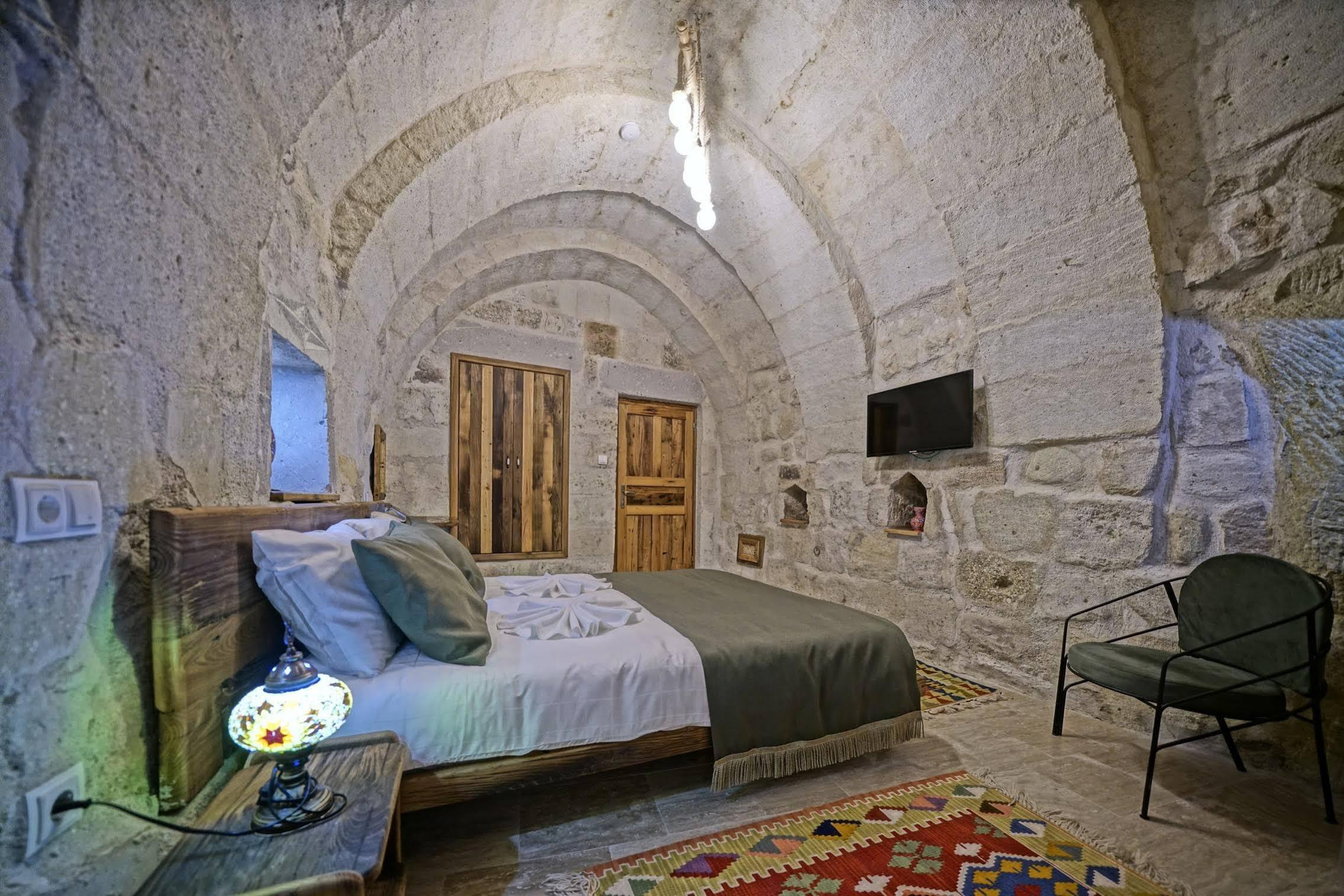 Vigneron Cave Hotel Nevşehir Bagian luar foto