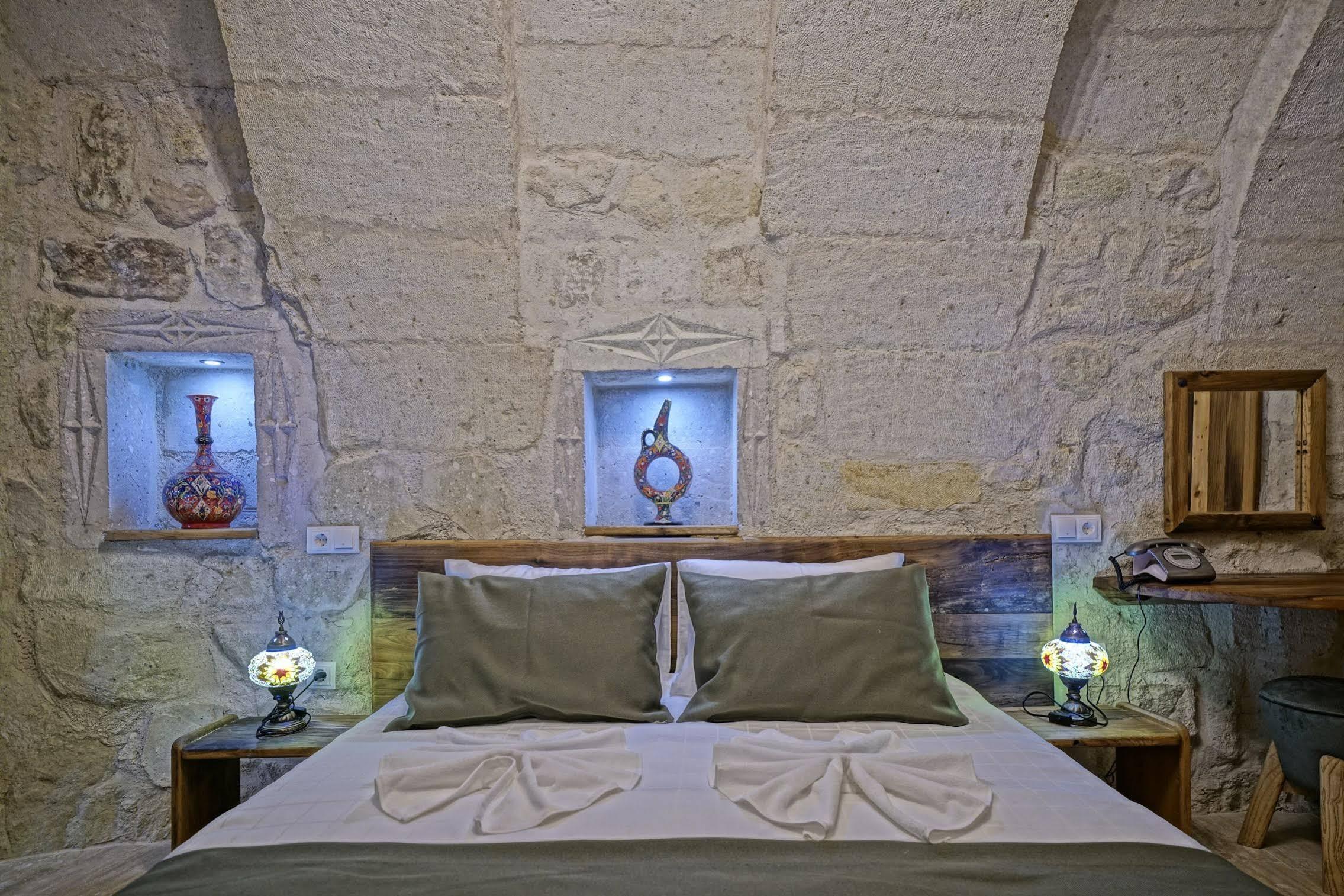 Vigneron Cave Hotel Nevşehir Bagian luar foto